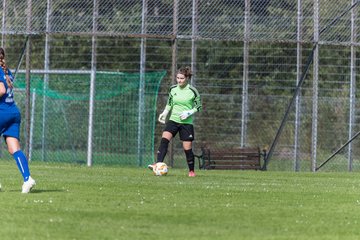 Bild 95 - F SV Henstedt Ulzburg II - SSC Hagen Ahrensburg : Ergebnis: 0:4